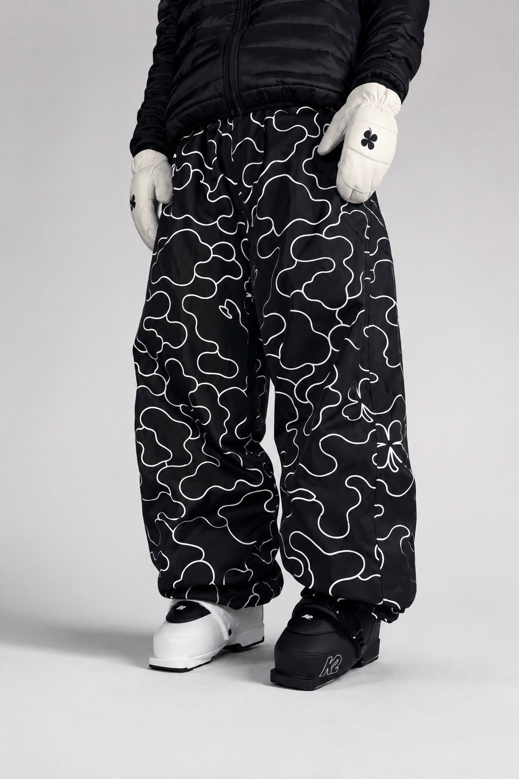 Clover Camo Snowpants (PRE-ORDER)