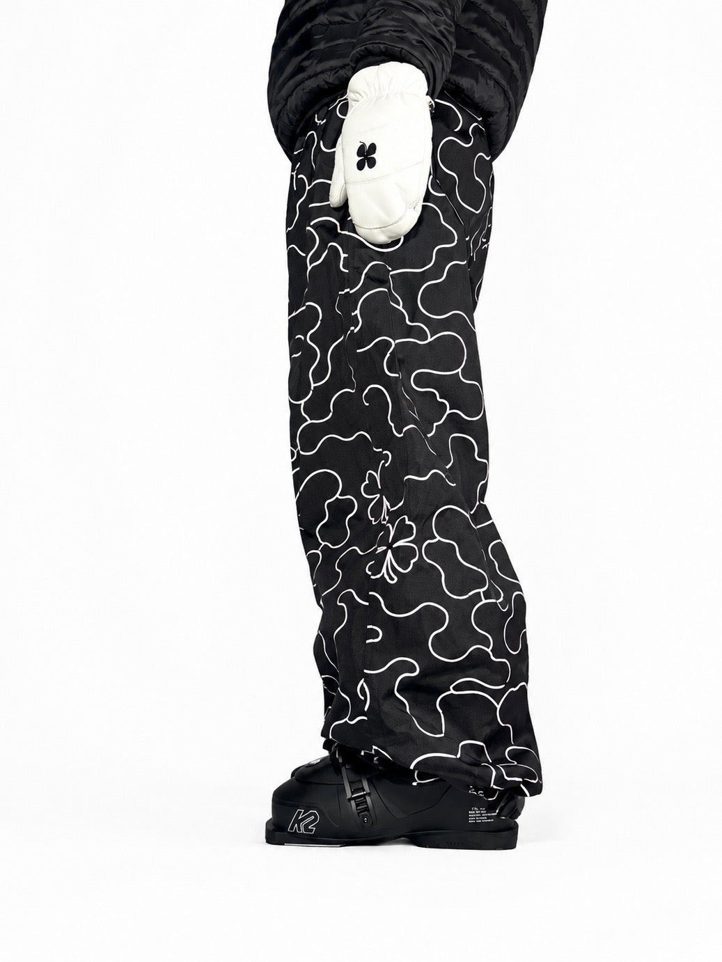 Clover Camo Snowpants (PRE-ORDER)