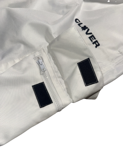 White cargos