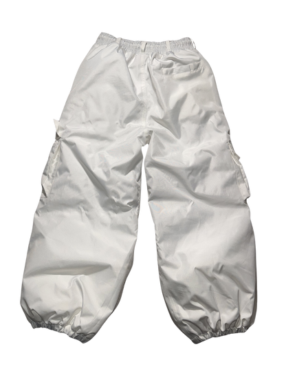 White cargos